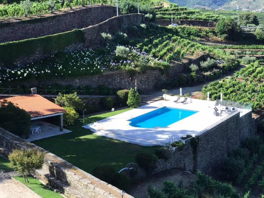 Casa Das Torres De Oliveira Mesao Frio Exterior photo